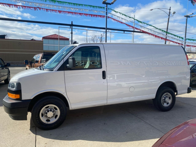 Chevrolet Express 2019 price $17,850