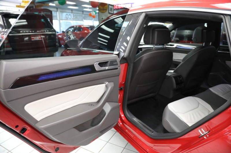 Volkswagen Arteon 2021 price $29,995