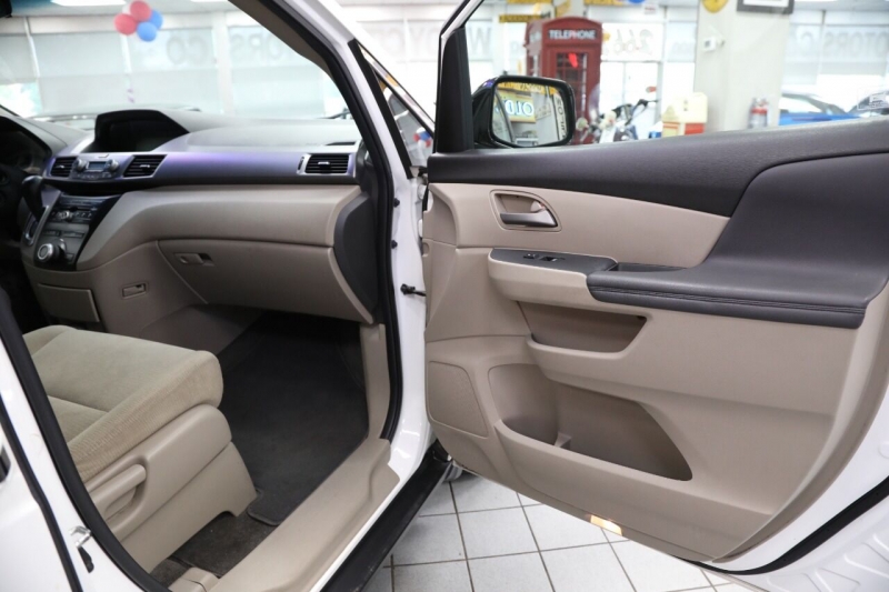 Honda Odyssey 2011 price $10,850