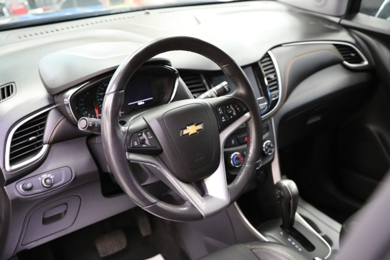 Chevrolet Trax 2022 price $25,896