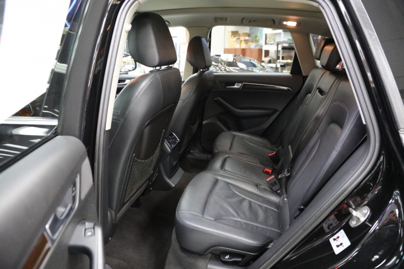 Audi Q5 2012 price $15,896