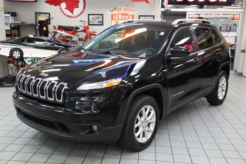 Jeep Cherokee 2017 price $15,896