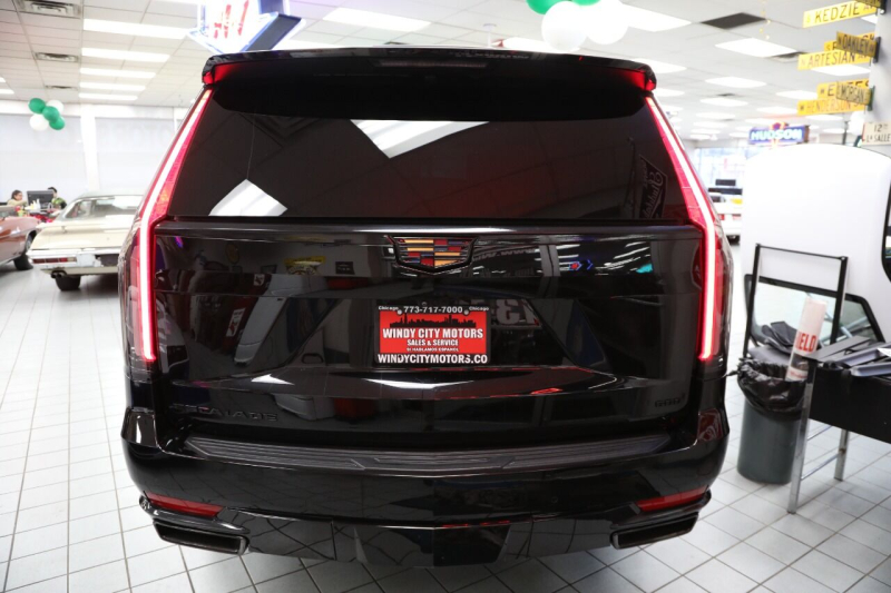 Cadillac Escalade ESV 2021 price $81,895