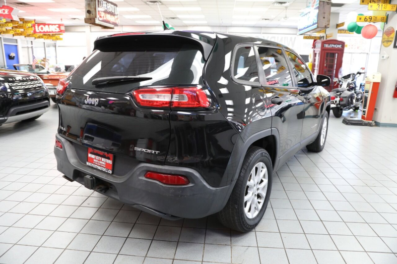 Jeep Cherokee 2014 price $10,896