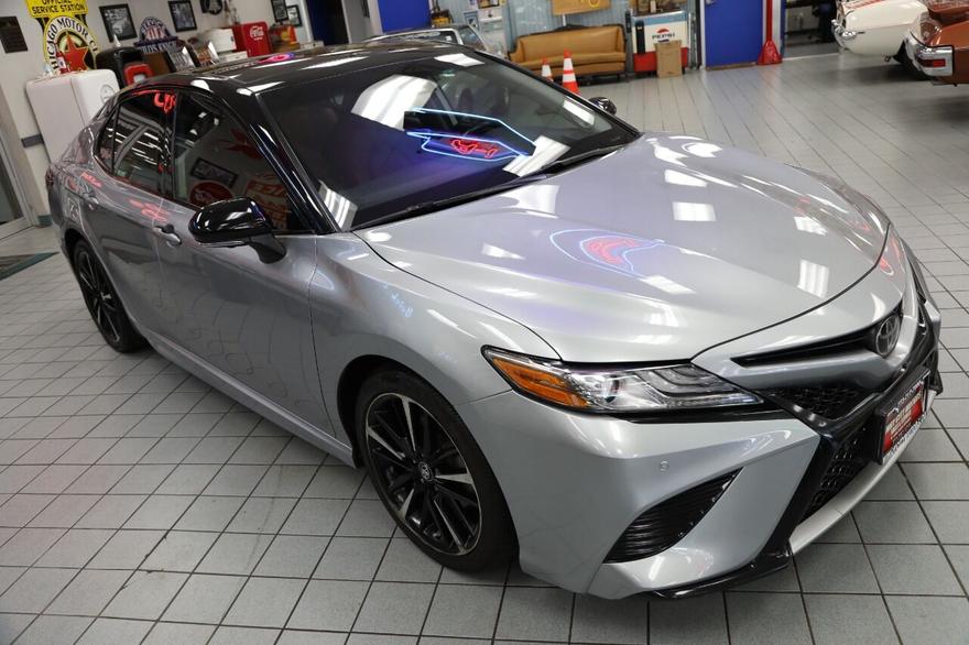 Toyota Camry 2019 price $27,896