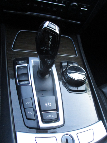 BMW 7-Series 2014 price $14,900