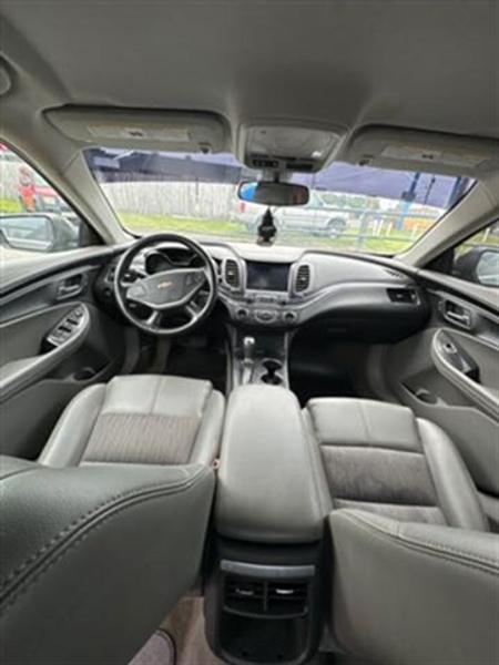 Chevrolet Impala 2016 price $14,240