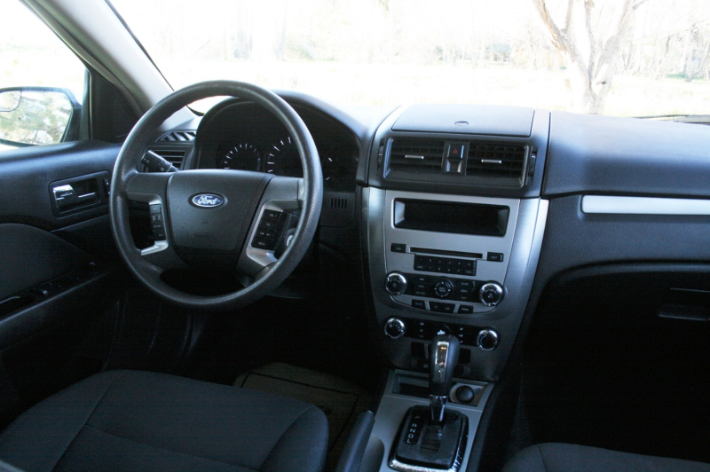 Ford Fusion 2012 price $7,999