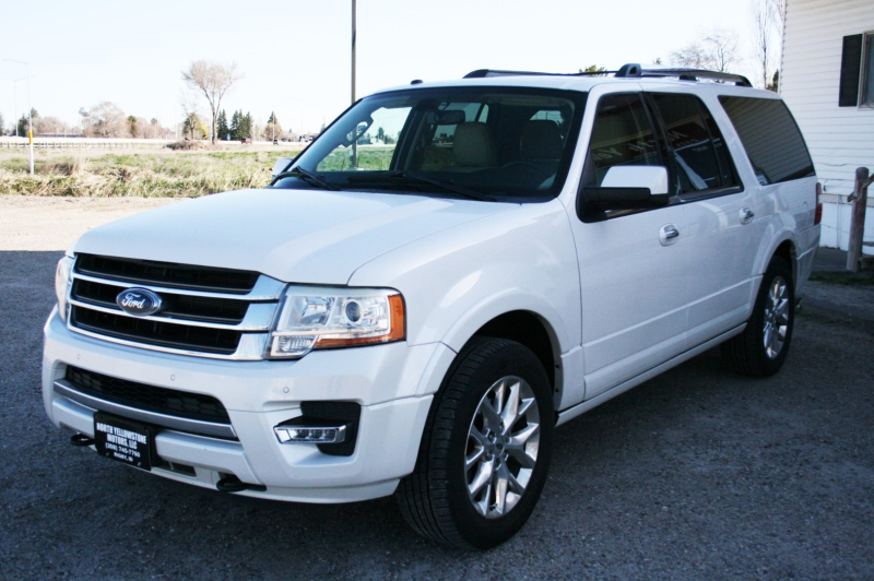 Ford Expedition EL 2016 price $16,999