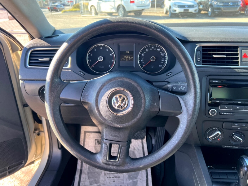 Volkswagen Jetta Sedan 2012 price $7,800