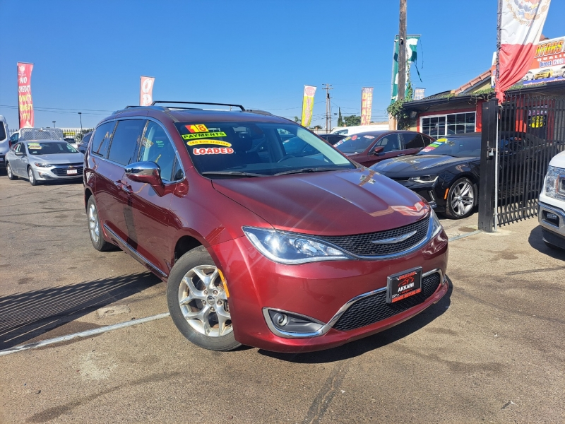 Chrysler Pacifica 2018 price $21,999