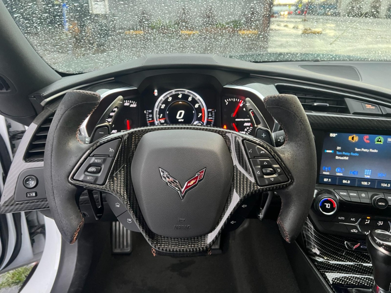 Chevrolet Corvette 2018 price $41,999