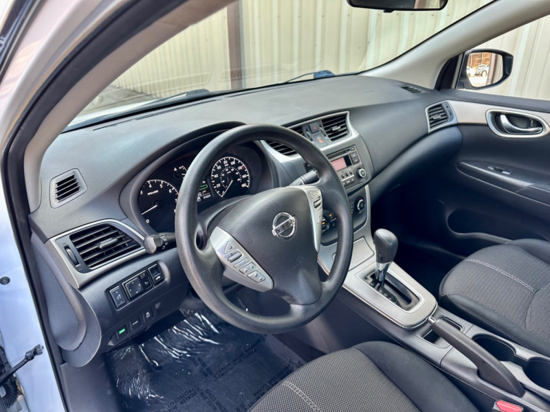 Nissan Sentra 2015 price $7,900
