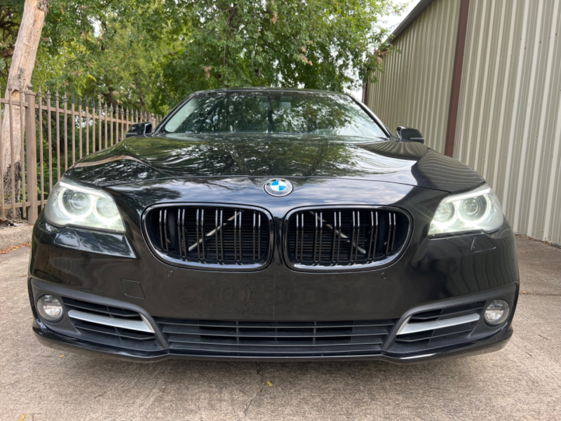 BMW 5-Series 2016 price $18,900