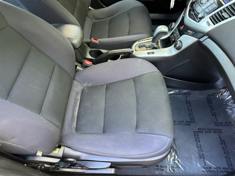 Chevrolet Cruze 2015 price $7,900