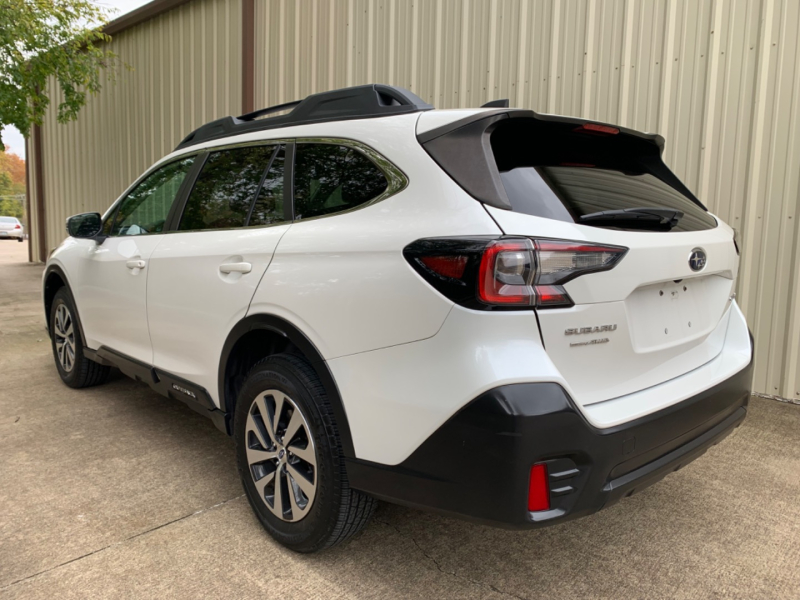 Subaru Outback 2020 price $22,900