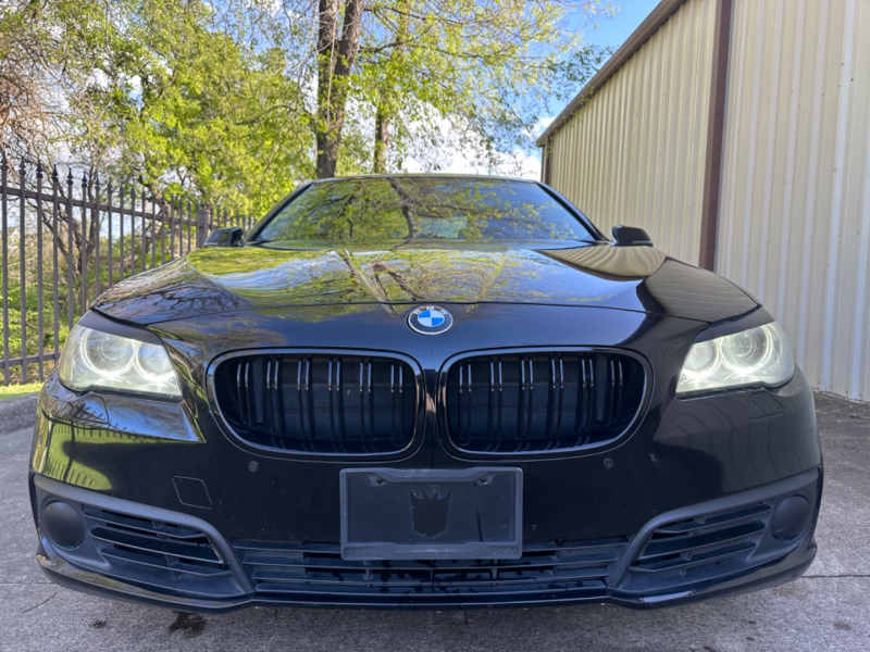 BMW 5-Series 2016 price $15,900