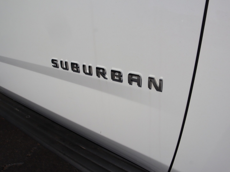 Chevrolet Suburban 2018 price $8,000