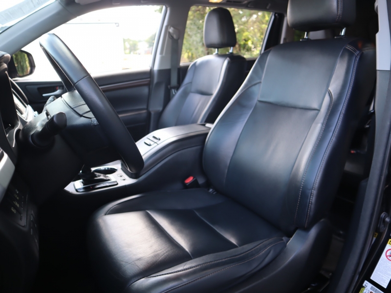 Toyota Highlander 2015 price $5,000