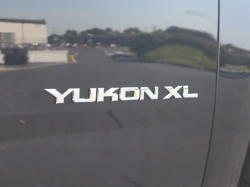 GMC Yukon XL 2015 price $6,000