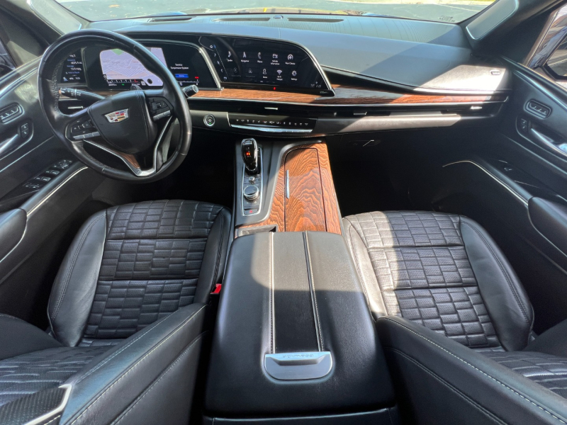 Cadillac Escalade 2021 price $18,000