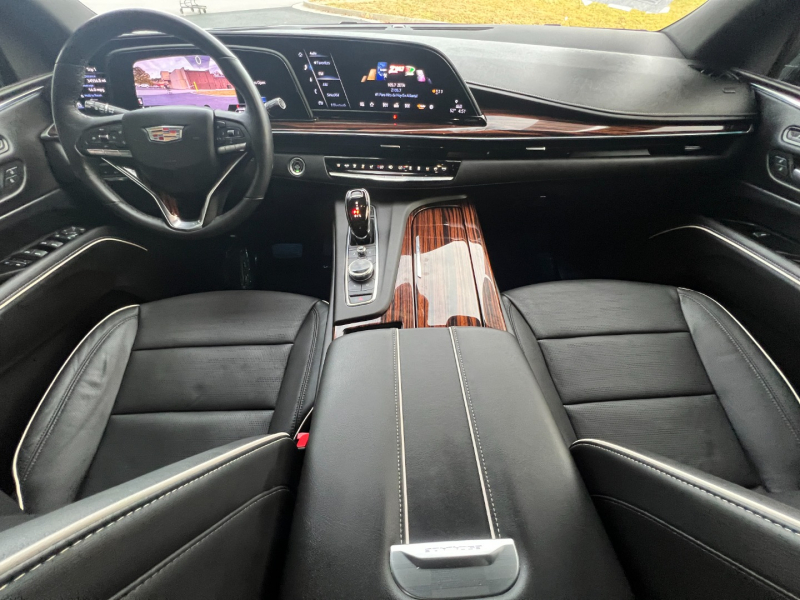 Cadillac Escalade 2023 price $18,000