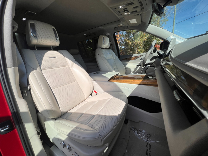 Cadillac Escalade ESV 2021 price $18,000