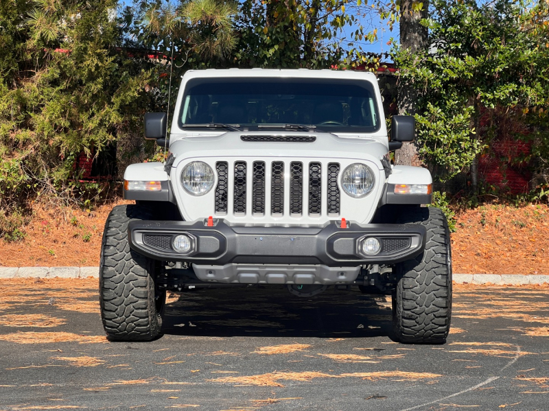 Jeep Gladiator 2022 price $9,000
