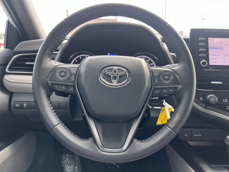 Toyota Camry 2022 price $6,000