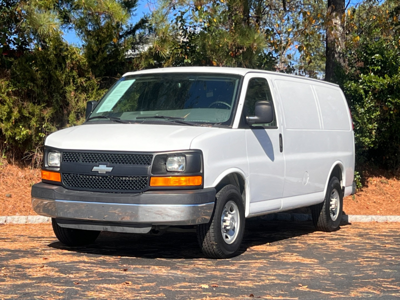Chevrolet Express Cargo Van 2017 price $6,000