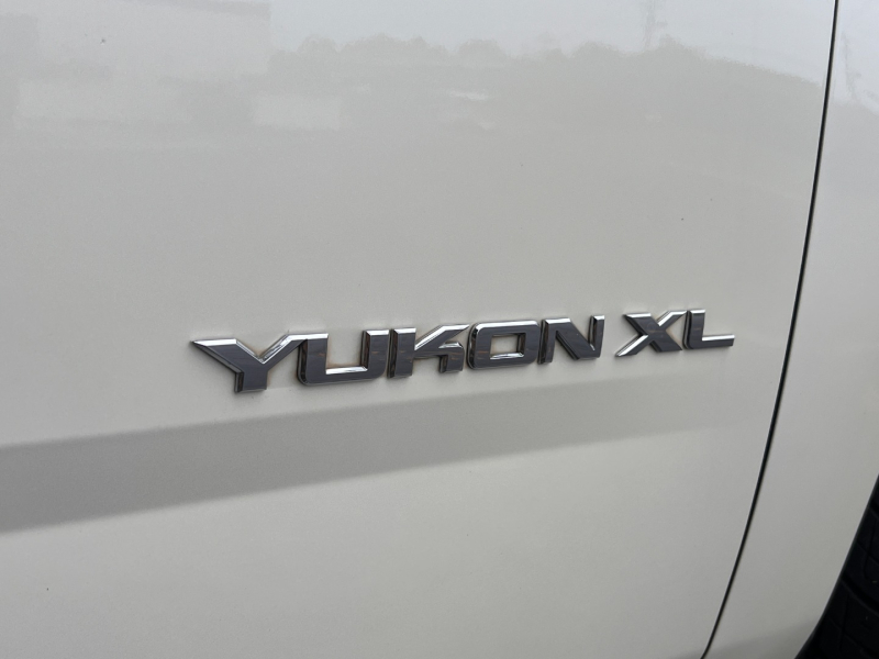 GMC Yukon XL 2015 price $7,000