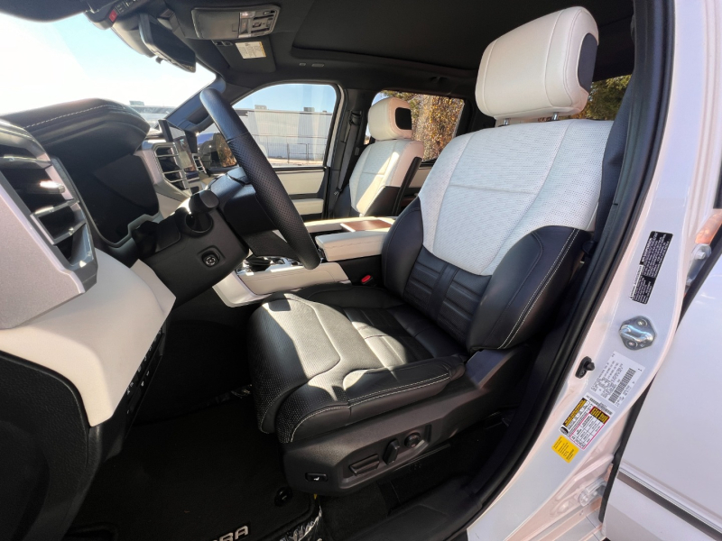 Toyota Tundra 4WD 2022 price $11,000