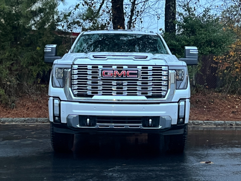 GMC Sierra 2500HD 2024 price $17,000