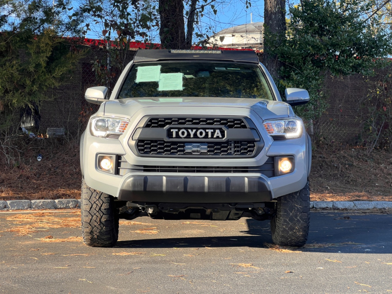 Toyota Tacoma 4WD 2019 price $6,000