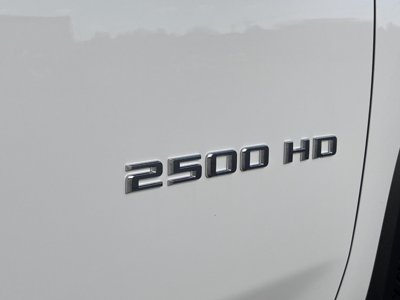 Chevrolet Silverado 2500HD 2020 price $10,000