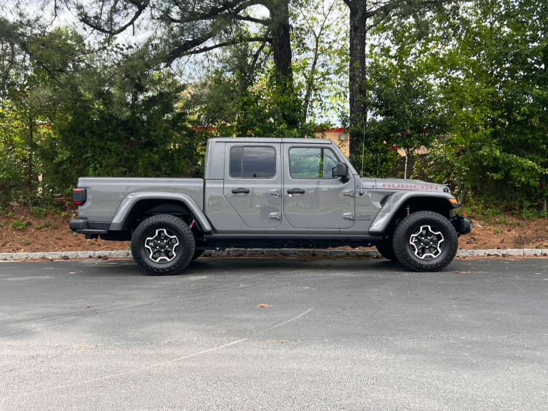 Jeep Gladiator 2021 price $9,000