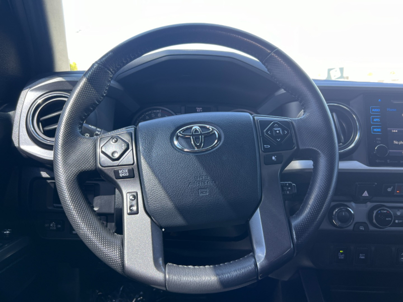 Toyota Tacoma 2017 price $6,000