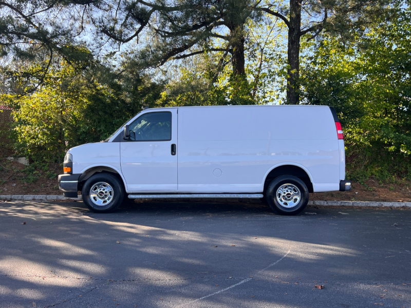 GMC Savana Cargo Van 2021 price $6,000