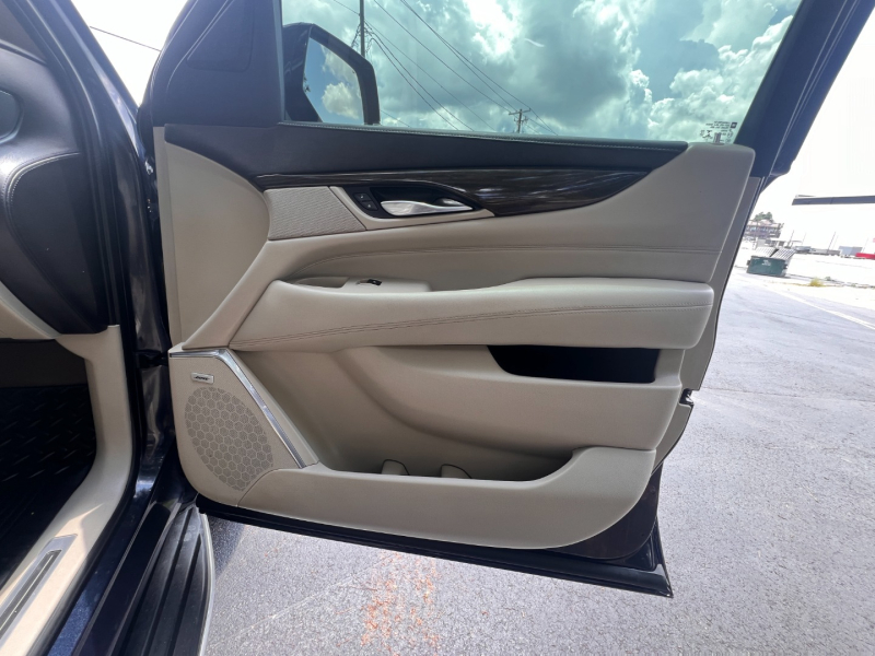 Cadillac Escalade ESV 2018 price $8,000