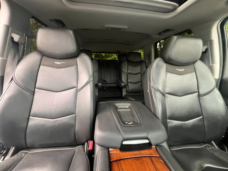 Cadillac Escalade 2017 price $6,000