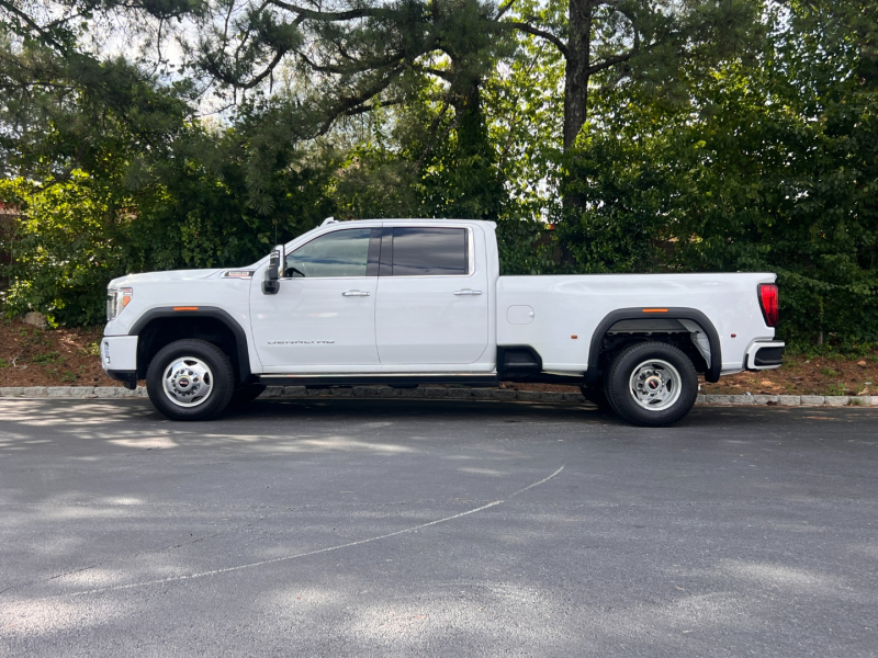 GMC Sierra 3500HD 2022 price $11,000