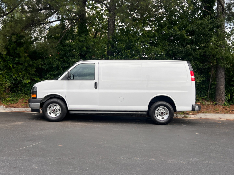 GMC Savana Cargo Van 2021 price $6,000