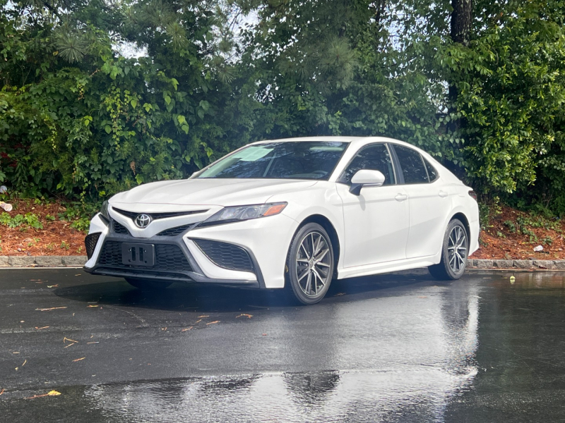 Toyota Camry 2022 price $6,000