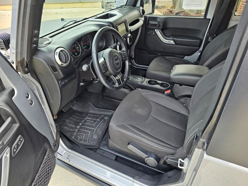 Jeep Wrangler 2015 price $30,999