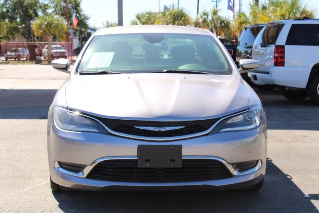 Chrysler 200 2016 price Call for Pricing.