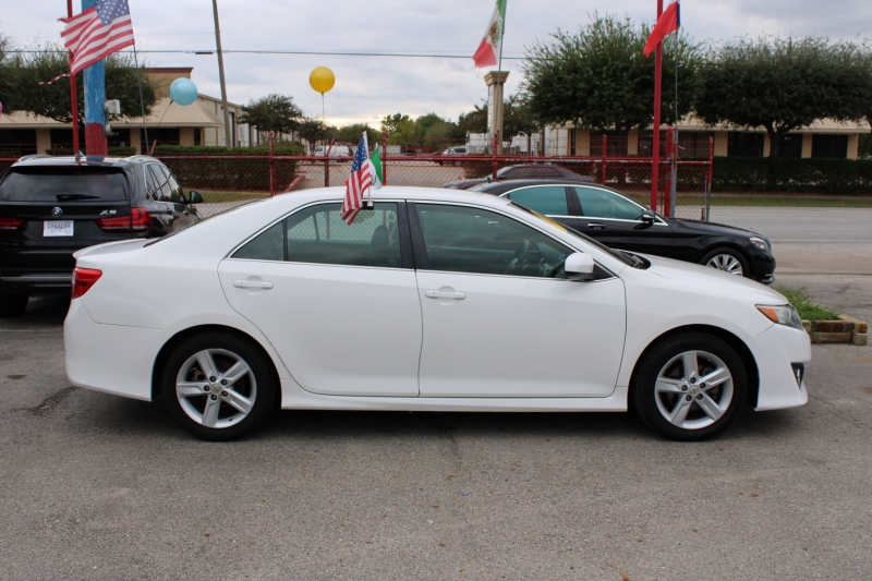 Toyota Camry 2012 price Call for Pricing.
