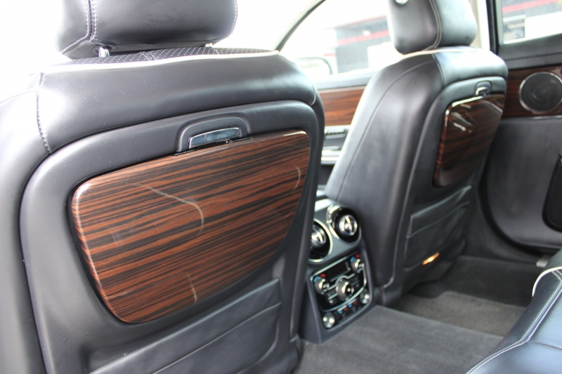 Jaguar XJ-Series 2012 price $26,500