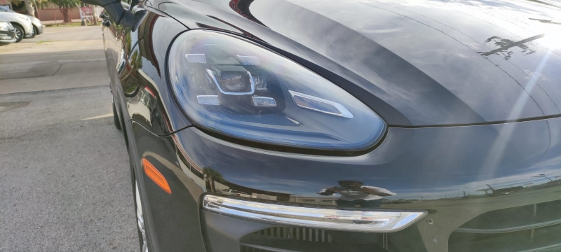 Porsche Cayenne 2015 price $39,995