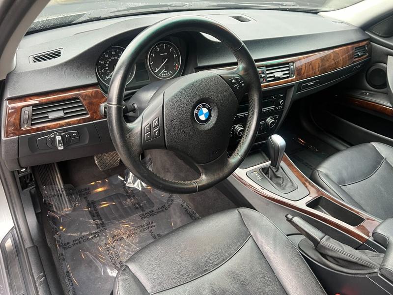 BMW 3 Series 2011 price $7,495