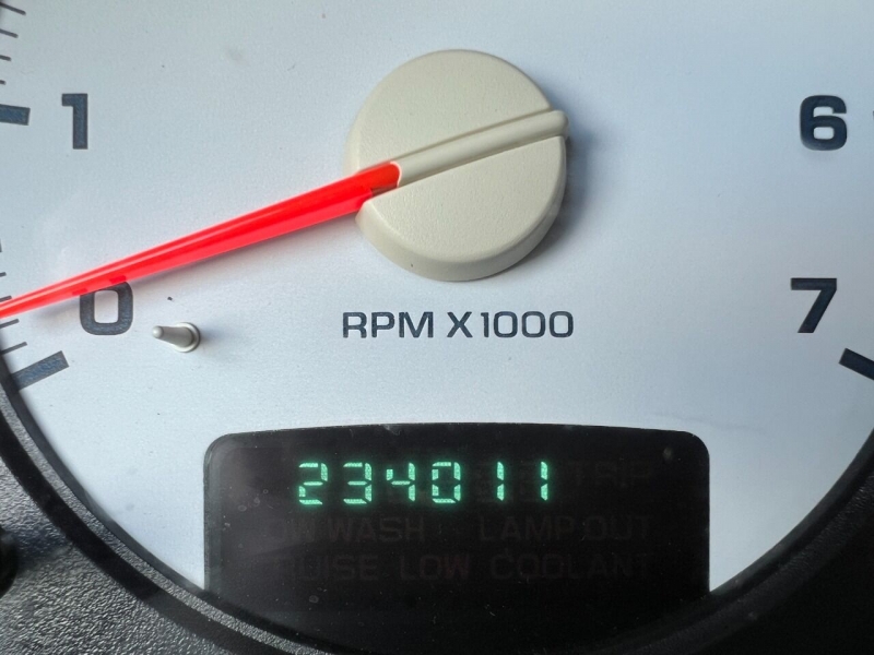 Dodge Ram 1500 2002 price $4,495